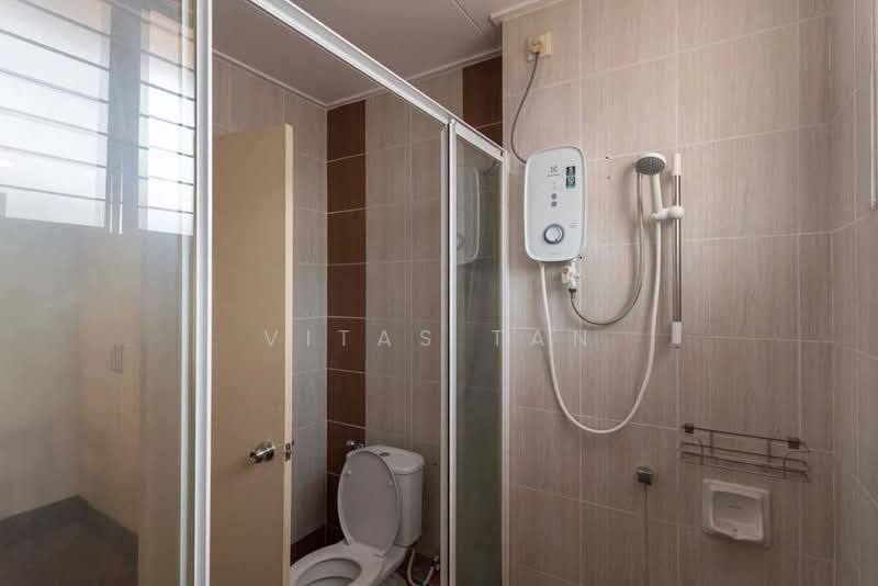 Semi-Detached House for Rent in Setia Damai (Setia Alam) - Vitas Tan - Bathroom - PropertyGuru.com.my