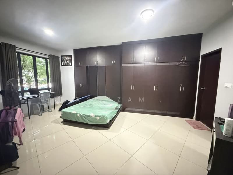 Kondominium untuk Dijual di Quayside @ Clear Water Bay - Hasnizam . - PropertyGuru.com.my