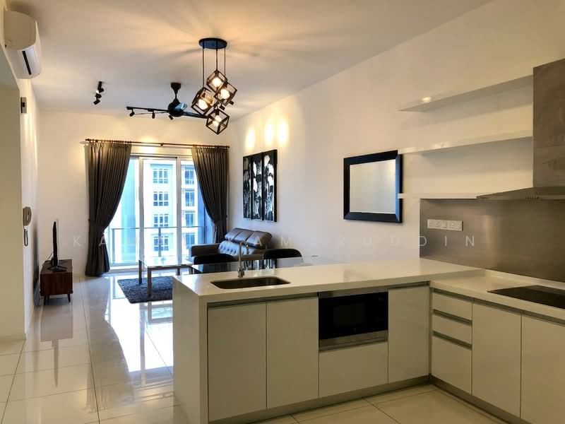 Servis Apartment untuk Disewa di Eco Sky - Kamal Kamaruddin - Living Room - PropertyGuru.com.my