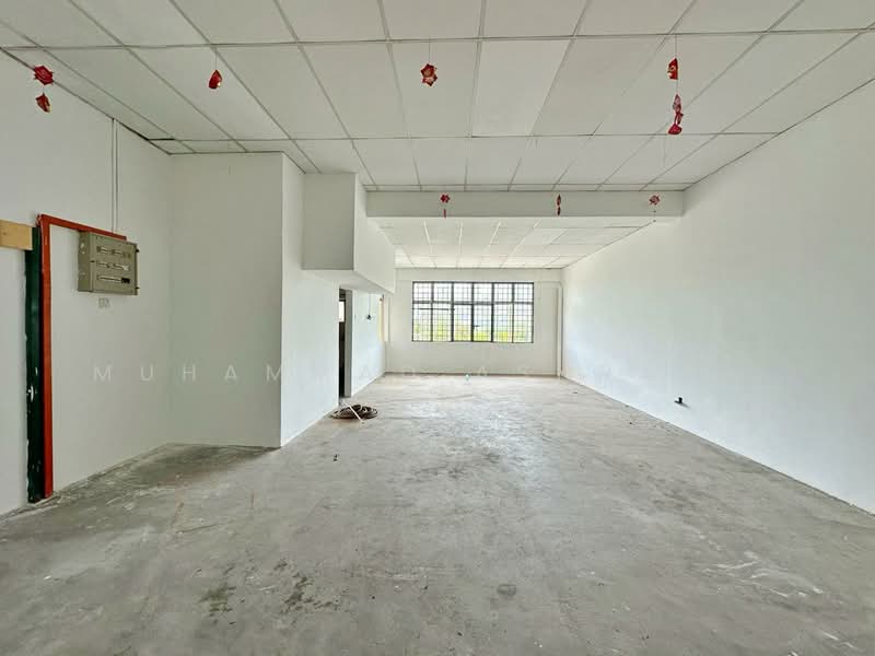Shop / Office for Rent in Bandar Seri Putra (Bangi) - Muhammad Ashraf . - Interior - PropertyGuru.com.my