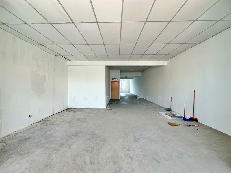 Shop / Office for Rent in Bandar Seri Putra (Bangi) - Muhammad Ashraf . - Interior - PropertyGuru.com.my