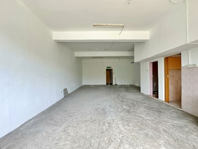 Shop / Office for Rent in Bandar Seri Putra (Bangi) - Muhammad Ashraf . - Interior - PropertyGuru.com.my