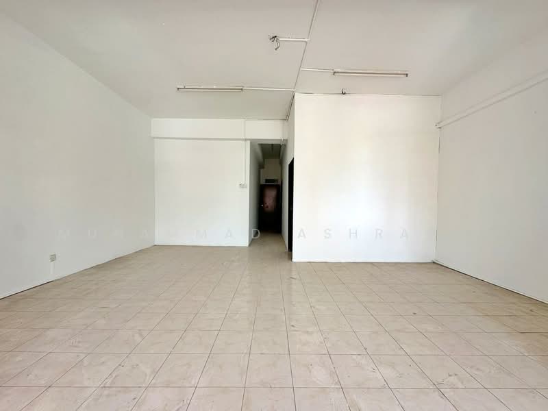 Shop / Office for Rent in Bandar Seri Putra (Bangi) - Muhammad Ashraf . - Interior - PropertyGuru.com.my