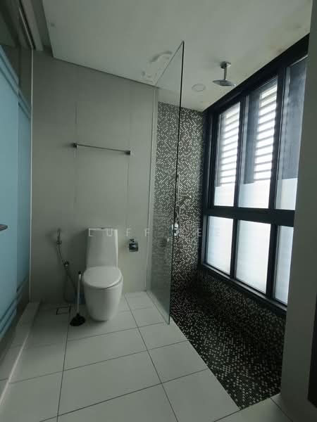 Servis Apartment untuk Disewa di Vogue Suites One - Luff Lee - Bathroom - PropertyGuru.com.my