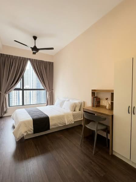 Servis Apartment untuk Disewa di Altris Residences @ The Quartz WM - Kamal Kamaruddin - Bedroom - PropertyGuru.com.my