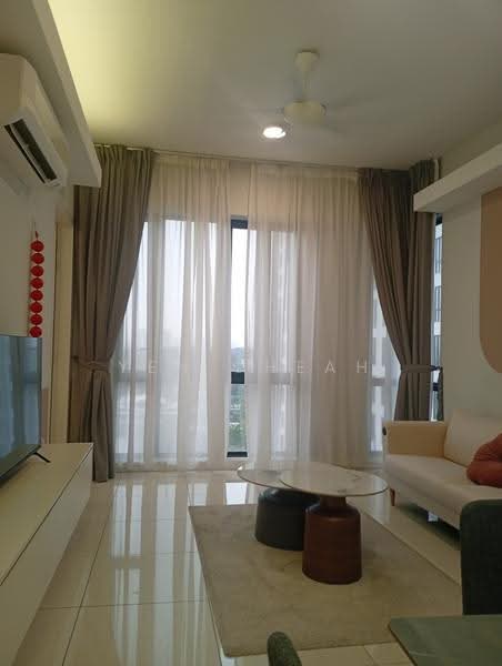 Kediaman Servis untuk Disewa di The Sentral Suites - Yen Cheah - Living Room - PropertyGuru.com.my