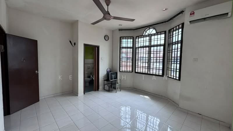 Terraced House for Rent in Bukit Indah (Iskandar Puteri (Nusajaya)) - Kenneth Tan - Living Room - PropertyGuru.com.my