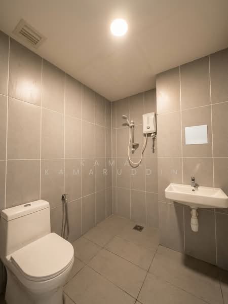 Servis Apartment untuk Disewa di Damai Residence - Kamal Kamaruddin - Bathroom - PropertyGuru.com.my