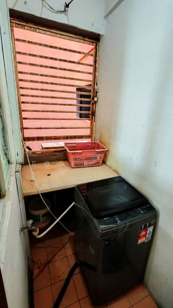 Servis Apartment untuk Disewa di Rhythm Avenue - Roger Kee - Balcony - PropertyGuru.com.my