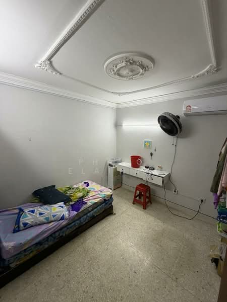 1-storey Terraced House for Sale in Taman Perling (Perling) - Phang Elainne - Bedroom - PropertyGuru.com.my