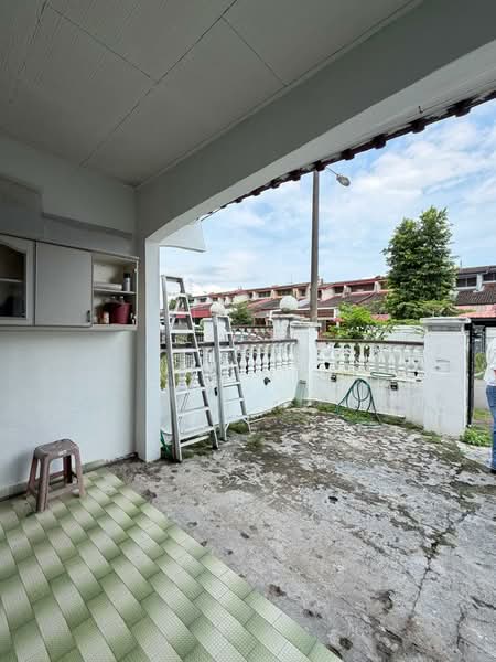 1-storey Terraced House for Sale in Taman Perling (Perling) - Phang Elainne - PropertyGuru.com.my