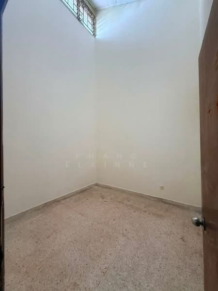 1-storey Terraced House for Sale in Taman Perling (Perling) - Phang Elainne - Interior - PropertyGuru.com.my