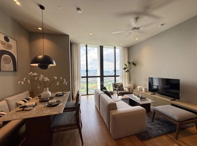 Kediaman Servis untuk Dijual di The Conlay - Jyan Wong - Living Room - PropertyGuru.com.my