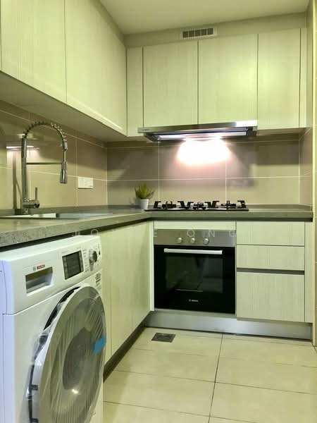 Kondominium untuk Dijual di Paradiso Nuova (Merak Kayangan) - Joyce Ong - Kitchen - PropertyGuru.com.my
