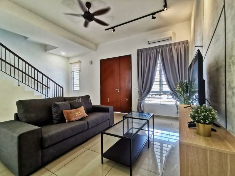2-storey Terraced House for Rent in Bandar Rimbayu (Telok Panglima Garang) - Miki You - Living Room - PropertyGuru.com.my