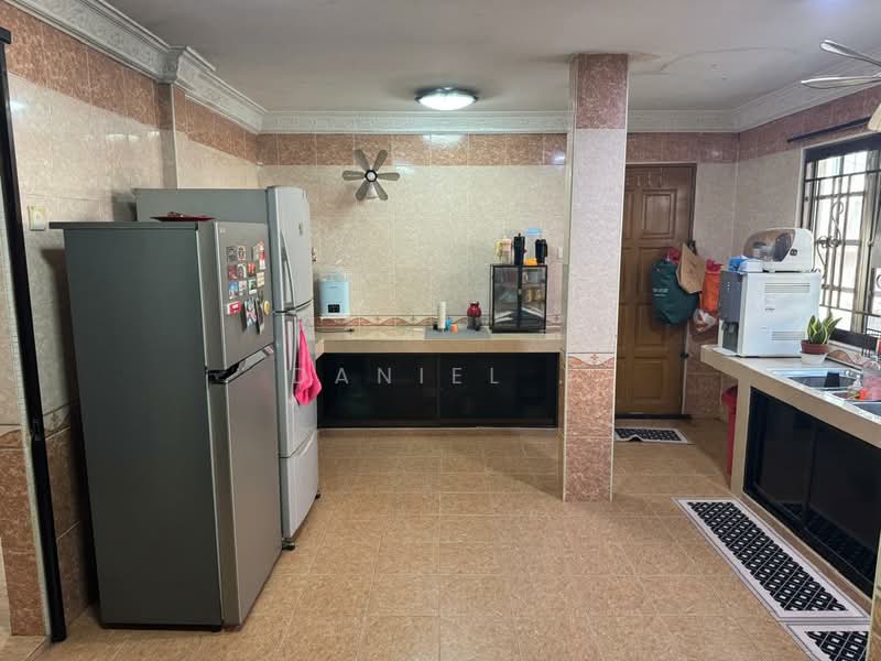 Rumah Teres 2 Tingkat untuk Dijual di BANDAR PUCHONG JAYA (Puchong) - DANIEL . - Kitchen - PropertyGuru.com.my