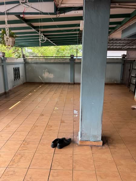 Rumah Teres 2 Tingkat untuk Dijual di BANDAR PUCHONG JAYA (Puchong) - DANIEL . - Balcony - PropertyGuru.com.my