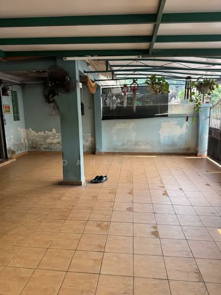 Rumah Teres 2 Tingkat untuk Dijual di BANDAR PUCHONG JAYA (Puchong) - DANIEL . - Balcony - PropertyGuru.com.my