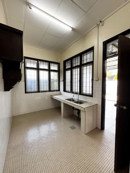 1-storey Terraced House for Sale in Taman Daya (Johor Bahru) - Jeffrey Kiong - PropertyGuru.com.my