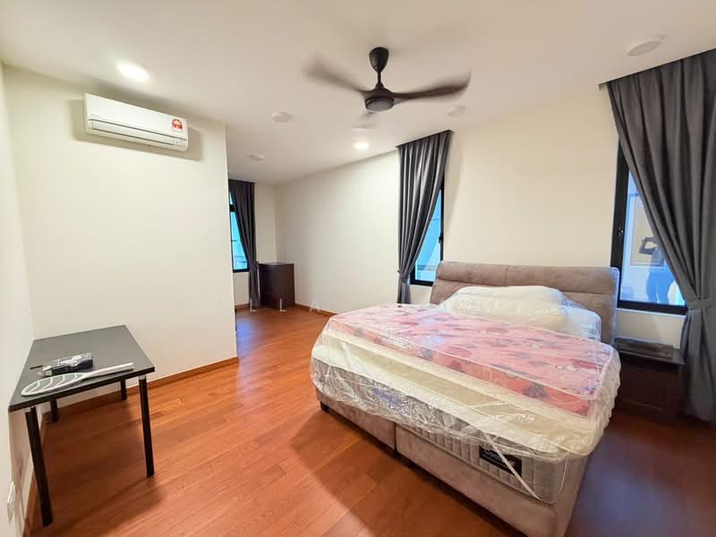 Rumah Berkembar untuk Dijual di Nusa Sentral (Iskandar Puteri (Nusajaya)) - Wallace Ang - PropertyGuru.com.my