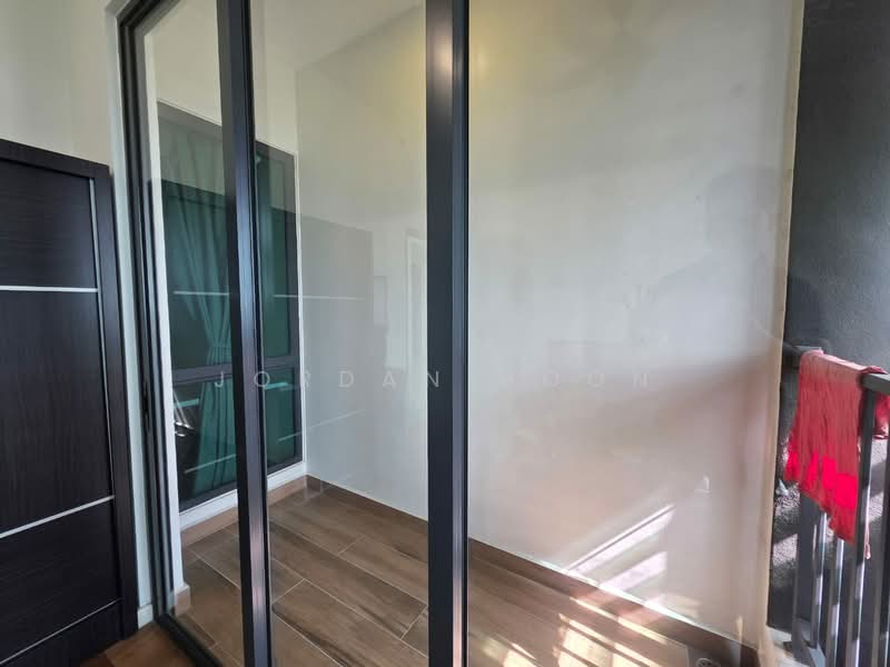 Service Residence for Rent at Suasana @ Utropolis - Jordan Voon - Balcony - PropertyGuru.com.my
