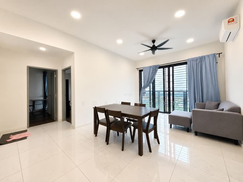 Service Residence for Rent at Suasana @ Utropolis - Jordan Voon - Living Room - PropertyGuru.com.my