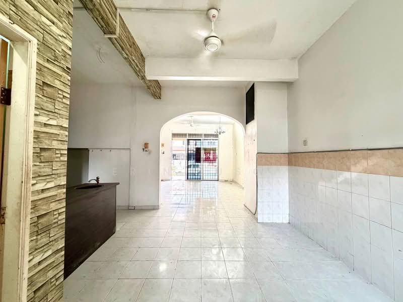 Rumah Teres 2 Tingkat untuk Dijual di Taman Cengal Utama (Paroi) - Erin Yusof - Interior - PropertyGuru.com.my