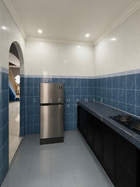 2-storey Terraced House for Sale in Taman Suria Pendamar (Pelabuhan Klang) - Stephanie Yap - Kitchen - PropertyGuru.com.my