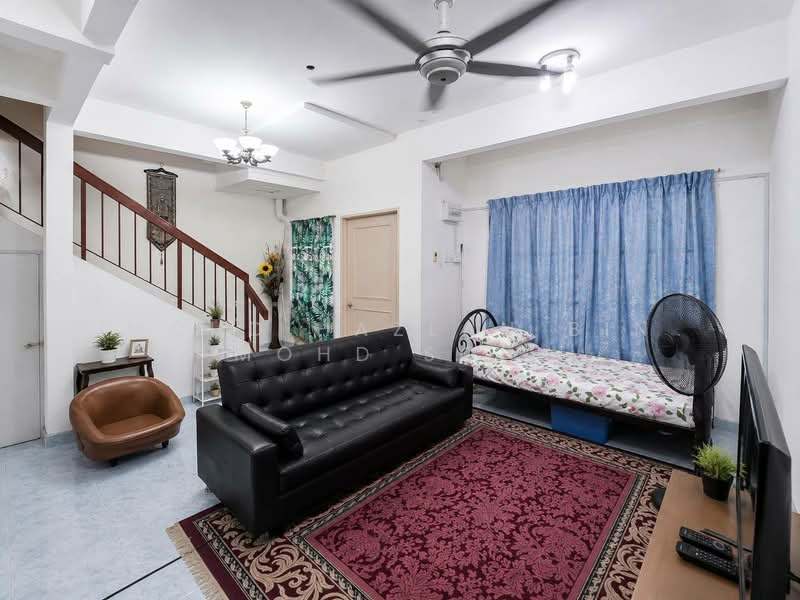 2-storey Terraced House for Sale in Bandar Puncak Alam (Puncak Alam) - Mohd Hazlan bin Mohd Sopi - PropertyGuru.com.my