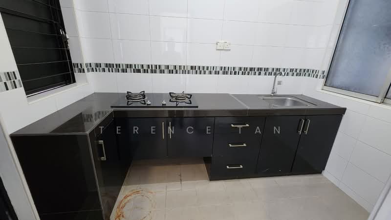 2-storey Terraced House for Rent in Taman Setia Indah (Tebrau) - Terence Tan - Kitchen - PropertyGuru.com.my