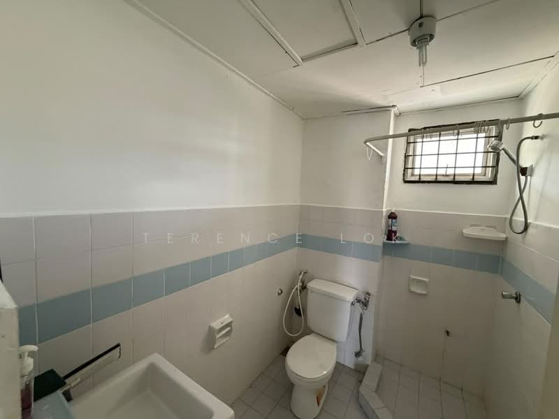 Kondominium untuk Disewa di Bay View Villas - Terence Lok - Bathroom - PropertyGuru.com.my