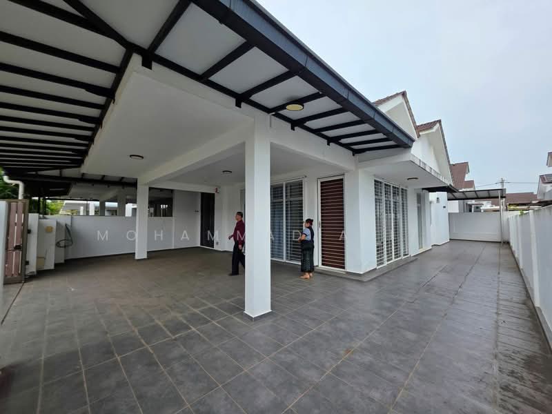 Semi-Detached House for Sale in Kotasas (Kuantan) - Mohammad Azizi - PropertyGuru.com.my