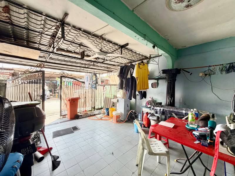 2-storey Terraced House for Sale in Taman Medan (Petaling Jaya) - Fauran Nawawi - PropertyGuru.com.my