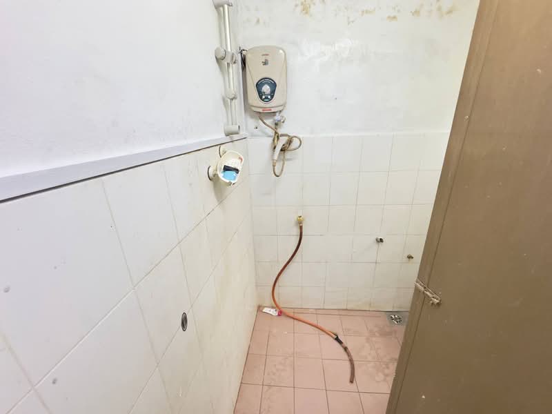 Rumah Teres 1 Tingkat untuk Dijual di Seksyen 17 (Petaling Jaya) - Fauran Nawawi - PropertyGuru.com.my