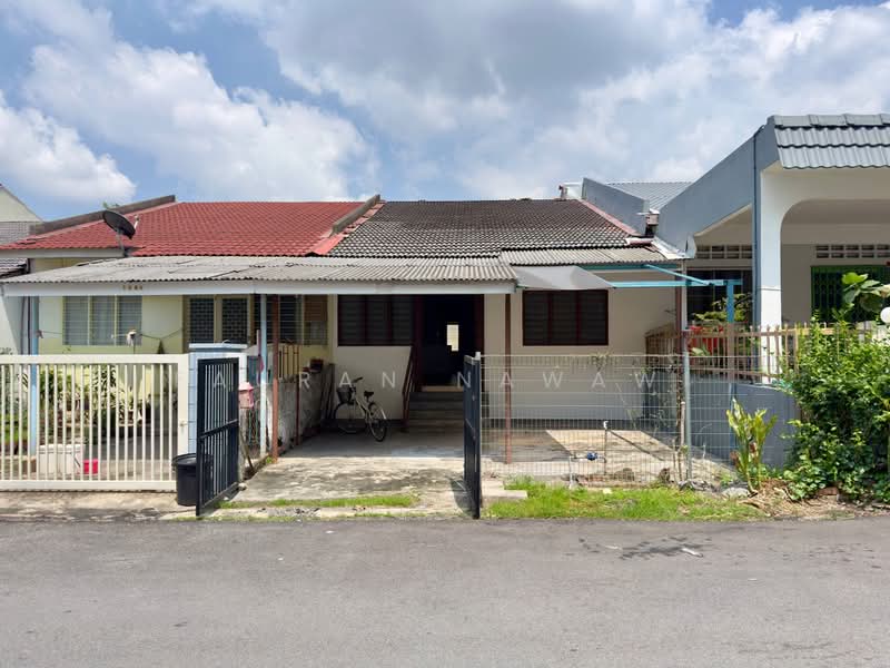 1-storey Terraced House for Sale in Taman Orkid (Cheras) - Fauran Nawawi - PropertyGuru.com.my