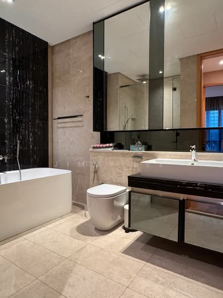 Servis Apartment untuk Disewa di Damansara City Residency (DC Residensi) - Jimmy Lee - Bathroom - PropertyGuru.com.my