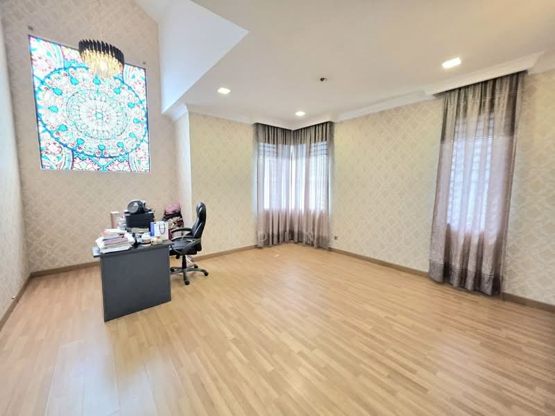 Bungalow for Sale in Taman Aman Perdana (Kapar) - Aizuddin Ali - Study - PropertyGuru.com.my