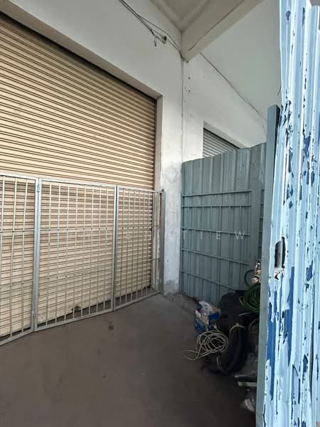 Kilang untuk Disewa di Kampung Bukit Kemuning (Shah Alam) - Jyden Tiew - Exterior - PropertyGuru.com.my