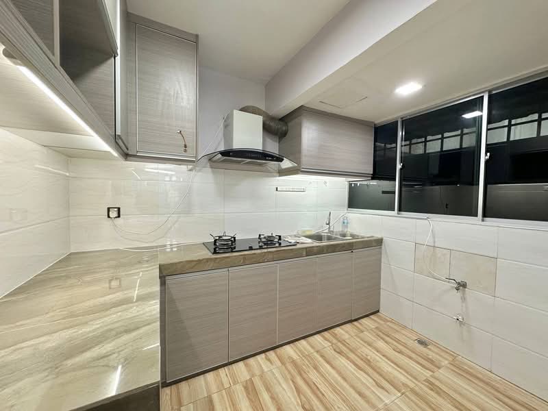 Flat for Sale at Flora Damansara Flat - Wan Azlan Ahmad - PropertyGuru.com.my
