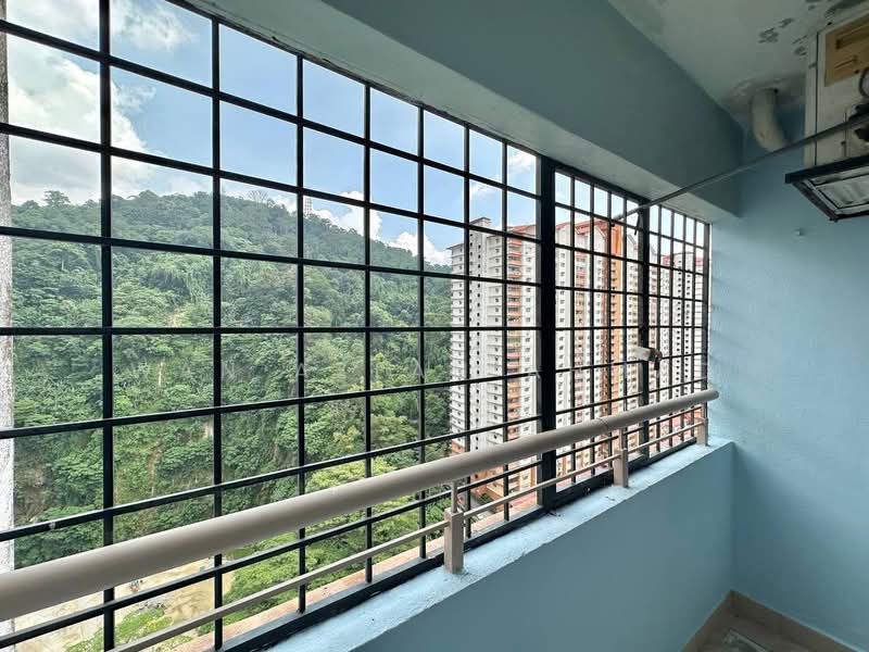 Flat for Sale at Flora Damansara Flat - Wan Azlan Ahmad - PropertyGuru.com.my