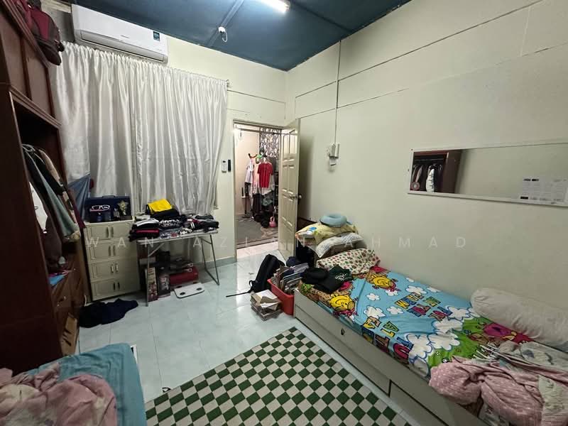 1-storey Terraced House for Sale in Taman Ehsan (Kepong) - Wan Azlan Ahmad - PropertyGuru.com.my