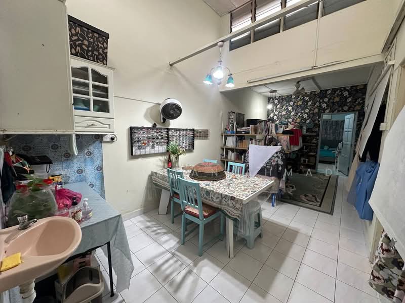 1-storey Terraced House for Sale in Taman Ehsan (Kepong) - Wan Azlan Ahmad - PropertyGuru.com.my