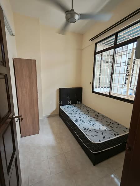Pangsapuri untuk Disewa di Asia Heights - Leong . - Bedroom - PropertyGuru.com.my