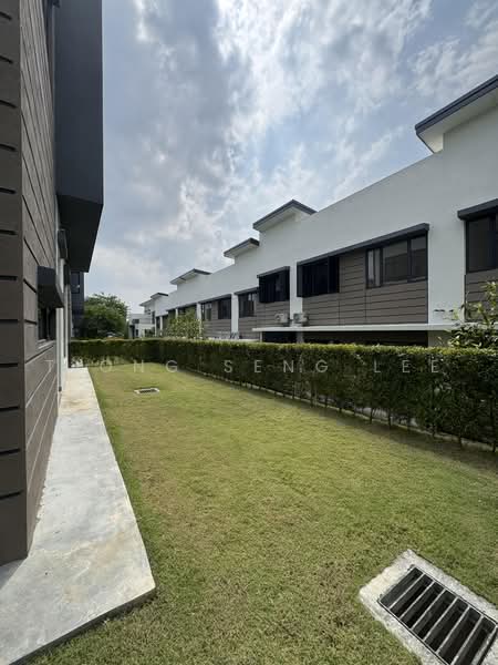 Bungalow House for Sale in Diamond City (Semenyih) - Tiong Seng Lee - Exterior - PropertyGuru.com.my