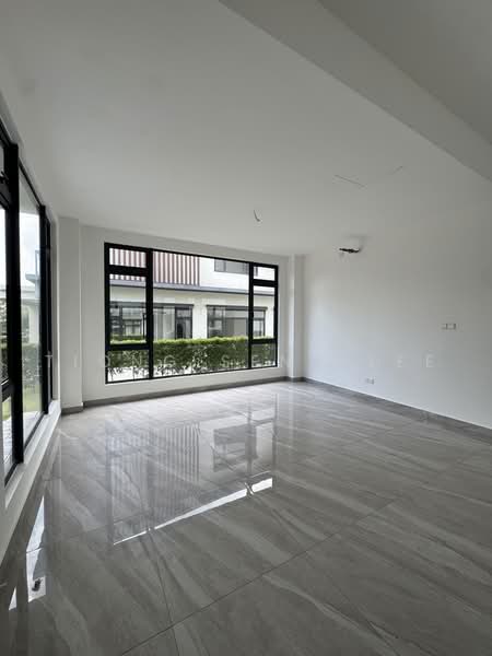 Bungalow House for Sale in Diamond City (Semenyih) - Tiong Seng Lee - Interior - PropertyGuru.com.my