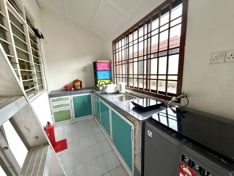 1-storey Terraced House for Sale in Taman Perling (Perling) - Jeny Loo - PropertyGuru.com.my