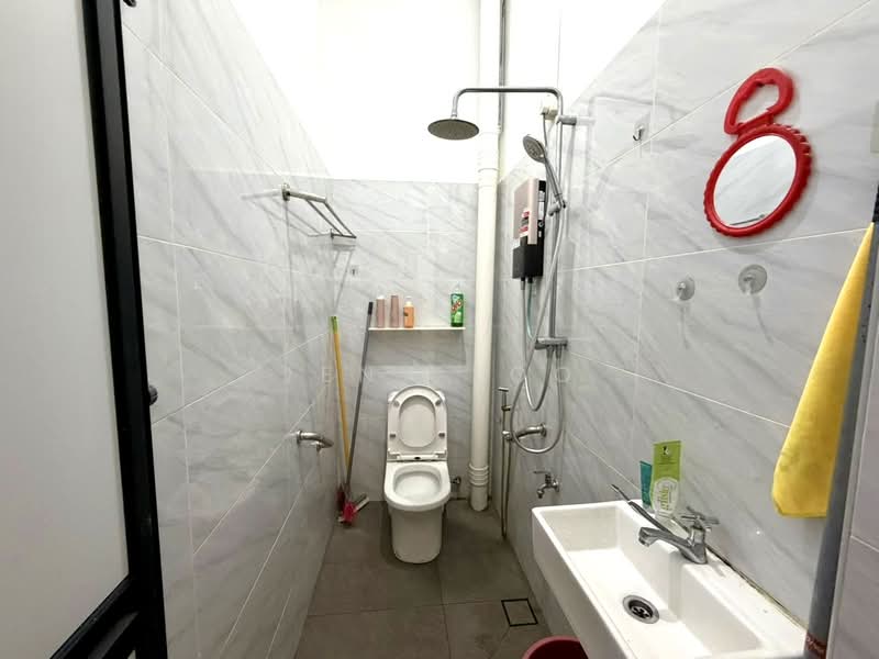 1-storey Terraced House for Sale in Taman Perling (Perling) - Jeny Loo - PropertyGuru.com.my