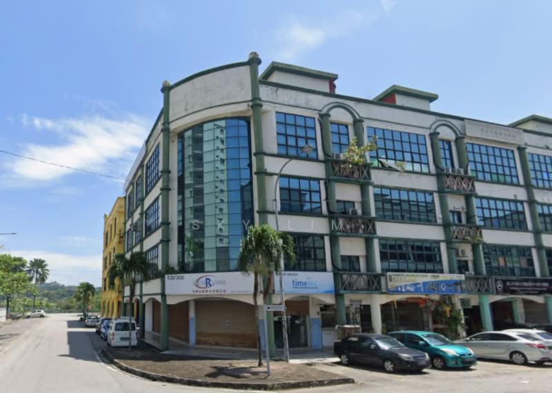 Shop for Sale in Seri Kembangan (Selangor) - Sky Lim - Exterior - PropertyGuru.com.my