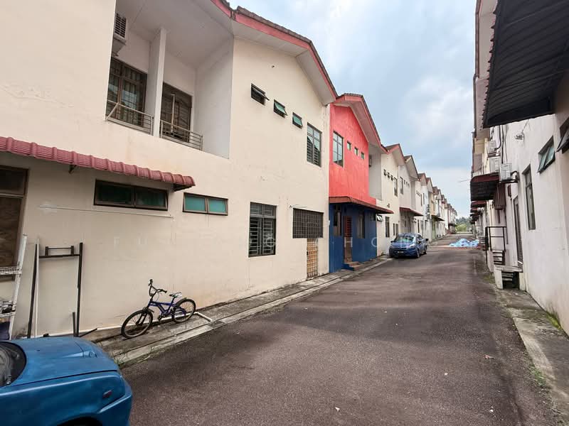 Rumah Teres 2 Tingkat untuk Dijual di Kempas Utama (Tebrau) - Fu Heng Chong - Exterior - PropertyGuru.com.my