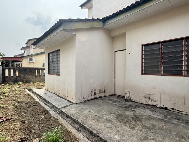Rumah Berkembar untuk Dijual di Bandar Puteri Jaya (Sungai Petani) - Calvin Fong - Backyard - PropertyGuru.com.my